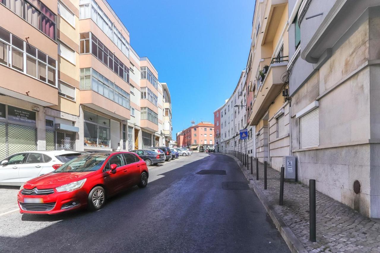 Penha De Franca Terrace By Homing Lisboa Eksteriør billede